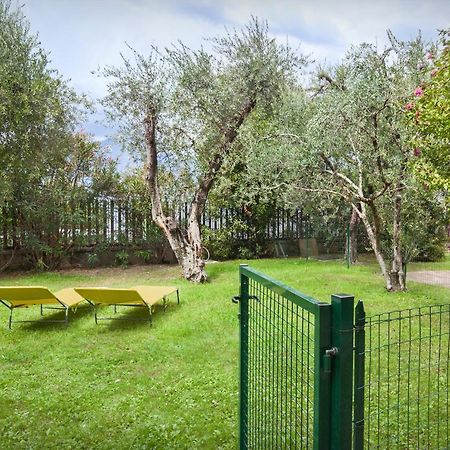 Apartment Frader Otto With Lake View Torri Del Benaco Esterno foto