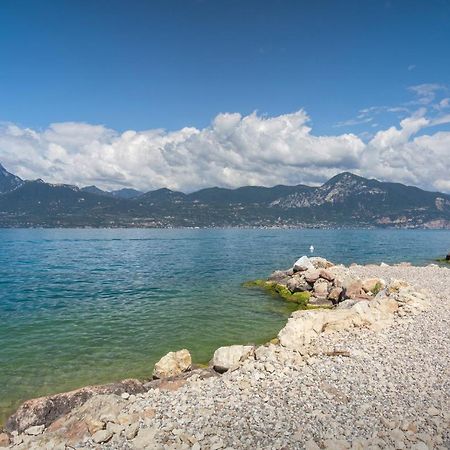 Apartment Frader Otto With Lake View Torri Del Benaco Esterno foto